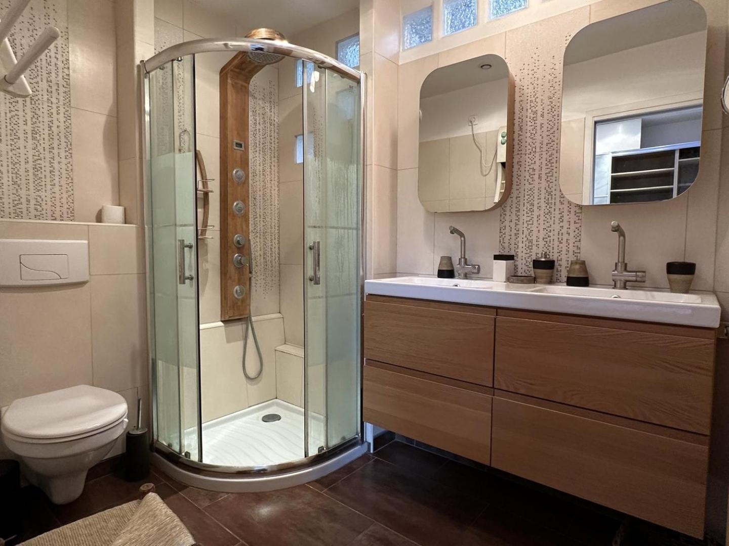 La Maison Des Lumieres Hotel Chartres Ngoại thất bức ảnh